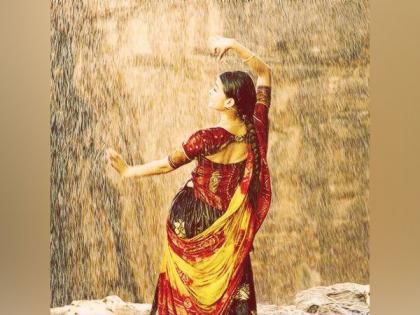 Monsoon 2023: 'Tip Tip Barsa Paani' to 'Barso Re Megha' Top Bollywood tracks to enjoy this rainy season | Monsoon 2023: 'Tip Tip Barsa Paani' to 'Barso Re Megha' Top Bollywood tracks to enjoy this rainy season