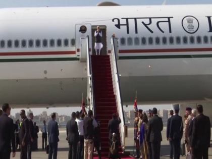PM Modi concludes State visit to Egypt, emplanes for India | PM Modi concludes State visit to Egypt, emplanes for India