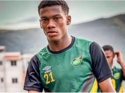 Chelsea sign 17-year-old Dujuan Richards | Chelsea sign 17-year-old Dujuan Richards