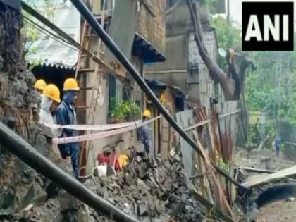 Maharashtra: 40-foot-long wall collapsed in Thane West following incessant rain | Maharashtra: 40-foot-long wall collapsed in Thane West following incessant rain