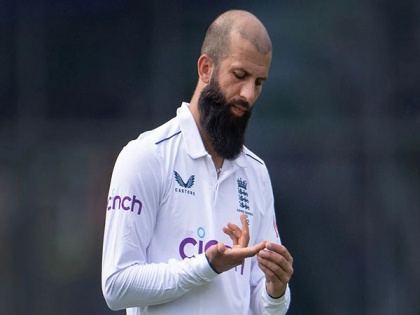 Moeen Ali with his injured finger would be a gamble, says Nasser Hussain on 2nd Ashes Test | Moeen Ali with his injured finger would be a gamble, says Nasser Hussain on 2nd Ashes Test