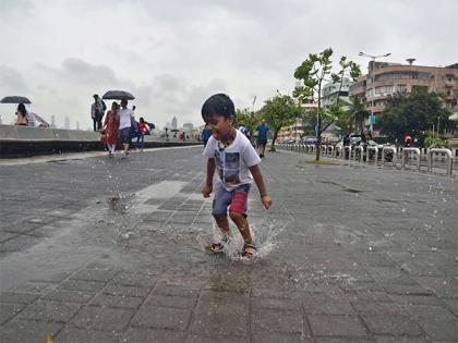 Monsoon arrives in Northern, Western parts of country; IMD issues alert for heavy rainfall | Monsoon arrives in Northern, Western parts of country; IMD issues alert for heavy rainfall