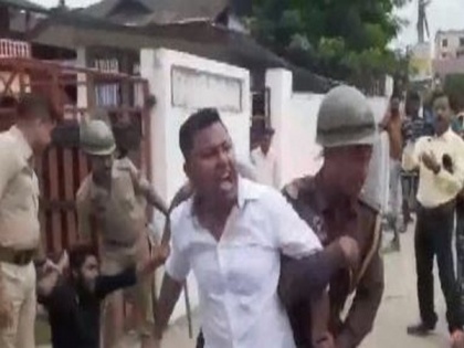 Assam: Police detain people staging protests against delimitation proposals | Assam: Police detain people staging protests against delimitation proposals
