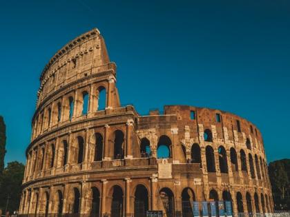 Tourist carves his girlfriend's name into Rome's Colosseum, sparks outrage | Tourist carves his girlfriend's name into Rome's Colosseum, sparks outrage