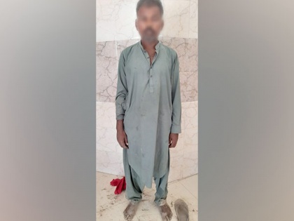 BSF arrests a Pakistani national for illegally crossing India-Pak border | BSF arrests a Pakistani national for illegally crossing India-Pak border