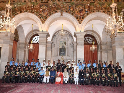 President Murmu confers 84 distinguished service awards in Delhi | President Murmu confers 84 distinguished service awards in Delhi