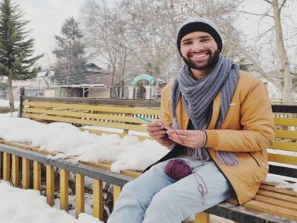 Nazar Nasir, Kashmir's only male crochet artist, breaks gender stereotypes | Nazar Nasir, Kashmir's only male crochet artist, breaks gender stereotypes