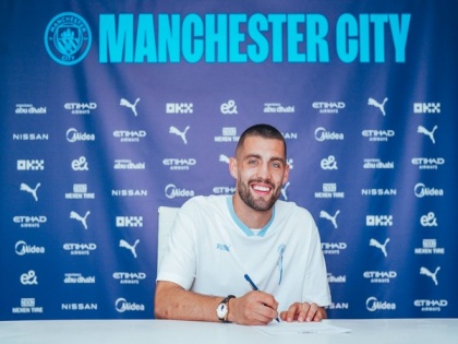 Manchester City signs Mateo Kovacic for four years | Manchester City signs Mateo Kovacic for four years