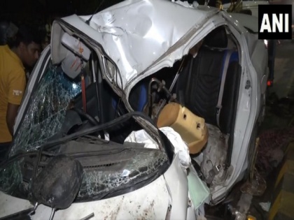 Bihar: Three people injured after car collided with another vehicle on Patna's Bailey Road | Bihar: Three people injured after car collided with another vehicle on Patna's Bailey Road