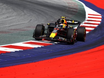 Verstappen takes pole in qualifying; Leclerc gives tough fight | Verstappen takes pole in qualifying; Leclerc gives tough fight