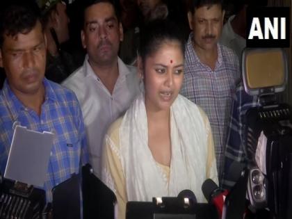 West Bengal: ED grills Saayoni Ghosh for 11 hours in teachers' recruitment scam case | West Bengal: ED grills Saayoni Ghosh for 11 hours in teachers' recruitment scam case West Bengal: ED grills Saayoni Ghosh for 11 hours in teachers' recruitment scam case | West Bengal: ED grills Saayoni Ghosh for 11 hours in teachers' recruitment scam case