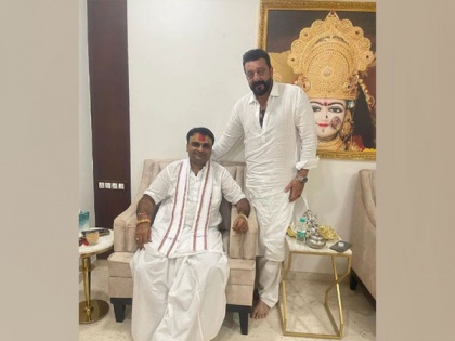"Forever grateful for his wisdom and guidance," Sanjay Dutt posts tribute to his guru | "Forever grateful for his wisdom and guidance," Sanjay Dutt posts tribute to his guru