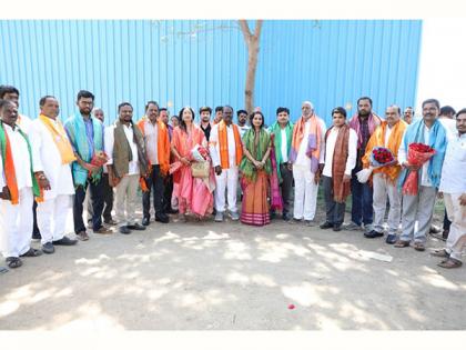 Andela Sriramulu Yadav Honors Doctors on 10th Day of Gadapa Gadapaku BJP Bharosha Yatra Celebrating Doctors' Day | Andela Sriramulu Yadav Honors Doctors on 10th Day of Gadapa Gadapaku BJP Bharosha Yatra Celebrating Doctors' Day Andela Sriramulu Yadav Honors Doctors on 10th Day of Gadapa Gadapaku BJP Bharosha Yatra Celebrating Doctors' Day | Andela Sriramulu Yadav Honors Doctors on 10th Day of Gadapa Gadapaku BJP Bharosha Yatra Celebrating Doctors' Day