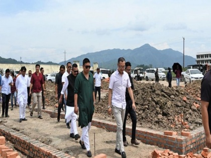 Manipur Health Minister inspects temporary housing complex in Imphal East | Manipur Health Minister inspects temporary housing complex in Imphal East