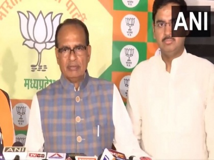 "I have instructed to give accused strictest punishment": MP CM Chouhan on urinating case | "I have instructed to give accused strictest punishment": MP CM Chouhan on urinating case