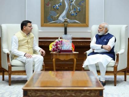 PM Modi relishes Uttarakhand's famous fruit 'Kafal', expresses gratitude to CM Dhami | PM Modi relishes Uttarakhand's famous fruit 'Kafal', expresses gratitude to CM Dhami PM Modi relishes Uttarakhand's famous fruit 'Kafal', expresses gratitude to CM Dhami | PM Modi relishes Uttarakhand's famous fruit 'Kafal', expresses gratitude to CM Dhami