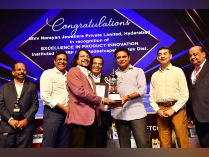 Shiv Narayan Jewellers Receives FTCCI Award for Excellence in Product Innovation from K.T. Rama Rao | Shiv Narayan Jewellers Receives FTCCI Award for Excellence in Product Innovation from K.T. Rama Rao