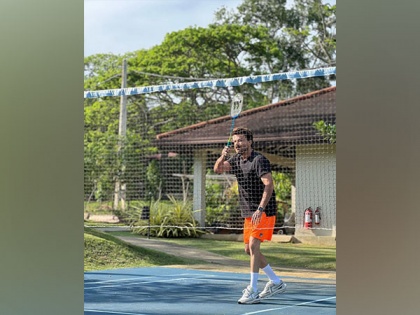 Anil Kapoor extends greetings on World Badminton Day | Anil Kapoor extends greetings on World Badminton Day