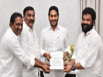 AP CM Jagan Mohan Reddy meets ministers on revoking cases against activists | AP CM Jagan Mohan Reddy meets ministers on revoking cases against activists