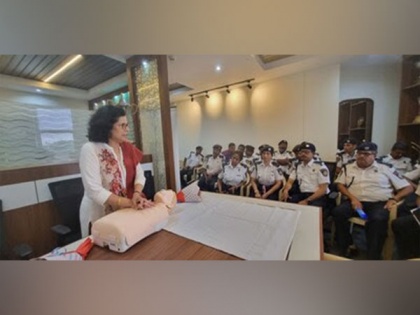 Manipal Hospitals and Bangalore City Police Traffic Organization Collaborate to Promote Basic Life Support Training | Manipal Hospitals and Bangalore City Police Traffic Organization Collaborate to Promote Basic Life Support Training