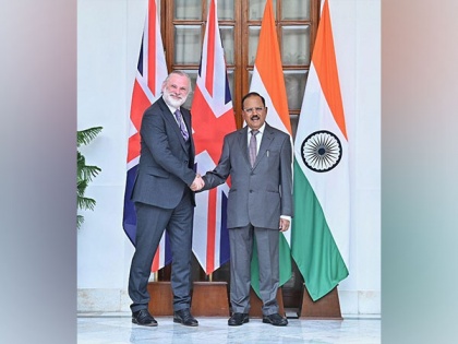 NSA Ajit Doval meets UK counterpart Tim Barrow in Delhi | NSA Ajit Doval meets UK counterpart Tim Barrow in Delhi