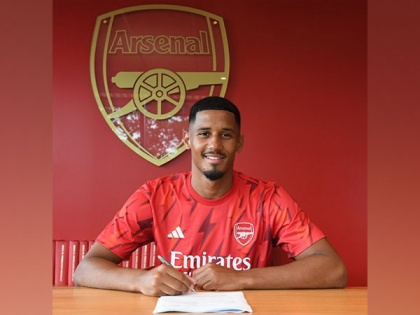 William Saliba extends his stay with Arsenal, signs long-term contract | William Saliba extends his stay with Arsenal, signs long-term contract