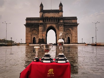 Durand Cup Trophy Tour conducted in Mumbai with great enthusiasm | Durand Cup Trophy Tour conducted in Mumbai with great enthusiasm