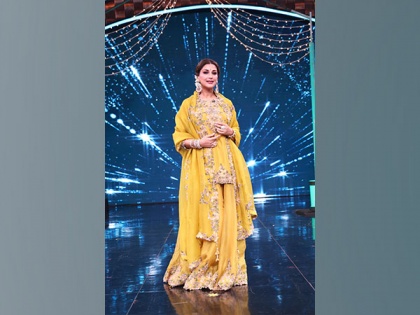 Sonali Bendre reminisces about working with late Saroj Khan | Sonali Bendre reminisces about working with late Saroj Khan
