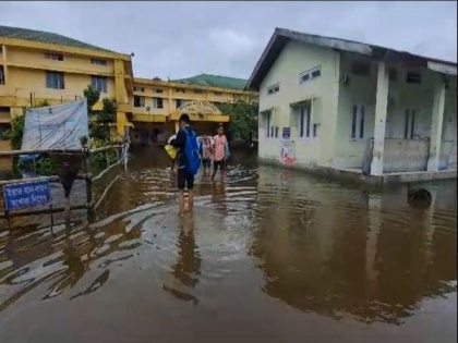 Flood situation in Assam's Dhemaji continues to be grim, about 18,000 people affected | Flood situation in Assam's Dhemaji continues to be grim, about 18,000 people affected