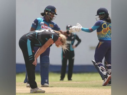 Chamari Athapaththu shines as Sri Lanka defeat New Zealand by 10 wickets to avoid whitewash  | Chamari Athapaththu shines as Sri Lanka defeat New Zealand by 10 wickets to avoid whitewash 