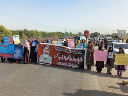 Relatives of missing persons stage protest demonstration in Pakistan | Relatives of missing persons stage protest demonstration in Pakistan