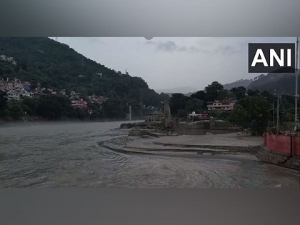 Himachal Pradesh: Beas river overflows following incessant rainfall in state | Himachal Pradesh: Beas river overflows following incessant rainfall in state