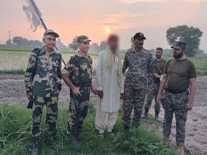 BSF arrests Pak national for inadvertently crossing India-Pak border in Punjab's Amritsar | BSF arrests Pak national for inadvertently crossing India-Pak border in Punjab's Amritsar BSF arrests Pak national for inadvertently crossing India-Pak border in Punjab's Amritsar | BSF arrests Pak national for inadvertently crossing India-Pak border in Punjab's Amritsar