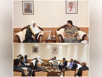 "Was elated to recieve appreciation for...": Union Minister Smriti Irani after meeting secretary general of Muslim World League | "Was elated to recieve appreciation for...": Union Minister Smriti Irani after meeting secretary general of Muslim World League "Was elated to recieve appreciation for...": Union Minister Smriti Irani after meeting secretary general of Muslim World League | "Was elated to recieve appreciation for...": Union Minister Smriti Irani after meeting secretary general of Muslim World League