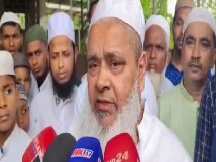 Assam CM creating divide between Muslims and Asamese people: Badruddin Ajmal | Assam CM creating divide between Muslims and Asamese people: Badruddin Ajmal Assam CM creating divide between Muslims and Asamese people: Badruddin Ajmal | Assam CM creating divide between Muslims and Asamese people: Badruddin Ajmal