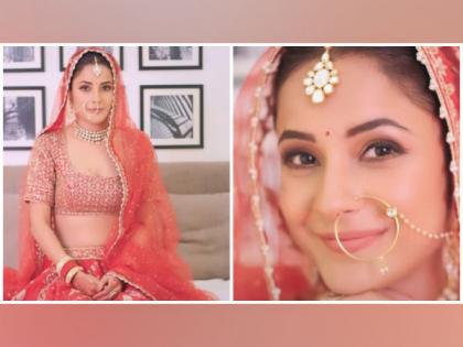 Shehnaaz Gill exudes ‘Desi avatar’ vibes in red lehenga, says 'I love myself’ | Shehnaaz Gill exudes ‘Desi avatar’ vibes in red lehenga, says 'I love myself’