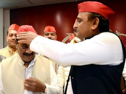 SP’s Dara Singh Chauhan resigns from UP assembly | SP’s Dara Singh Chauhan resigns from UP assembly SP’s Dara Singh Chauhan resigns from UP assembly | SP’s Dara Singh Chauhan resigns from UP assembly