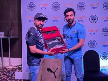 Ranbir Kapoor dreams of playing football with Lionel Messi | Ranbir Kapoor dreams of playing football with Lionel Messi Ranbir Kapoor dreams of playing football with Lionel Messi | Ranbir Kapoor dreams of playing football with Lionel Messi