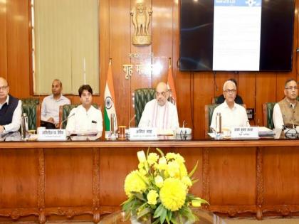 Amit Shah reviews facilities, infrastructure for major airports; directs quick, safe, convenient travel experiences for travellers | Amit Shah reviews facilities, infrastructure for major airports; directs quick, safe, convenient travel experiences for travellers