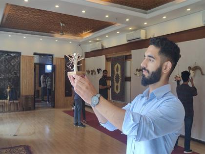 J&K: Unique bone carving exhibition showcases artistic brilliance in Srinagar | J&K: Unique bone carving exhibition showcases artistic brilliance in Srinagar