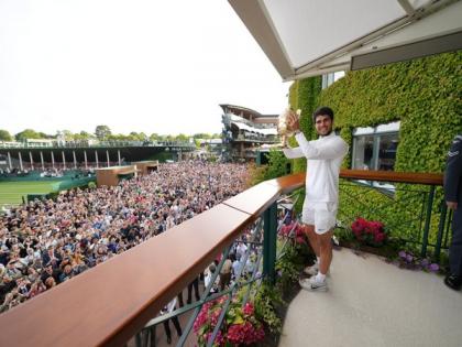 "Beating Novak, winning Wimbledon was my dream..." says Carlos Alcaraz after winning Wimbledon | "Beating Novak, winning Wimbledon was my dream..." says Carlos Alcaraz after winning Wimbledon "Beating Novak, winning Wimbledon was my dream..." says Carlos Alcaraz after winning Wimbledon | "Beating Novak, winning Wimbledon was my dream..." says Carlos Alcaraz after winning Wimbledon