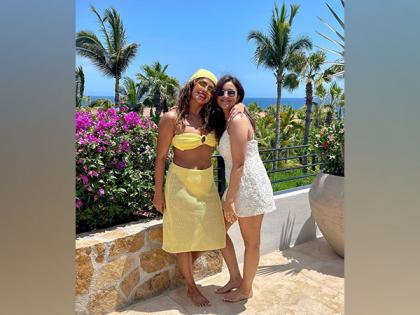 Parineeti wishes her “Mimi didi” Priyanka Chopra on birthday, shares unseen engagement pic | Parineeti wishes her “Mimi didi” Priyanka Chopra on birthday, shares unseen engagement pic