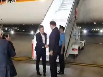 German Vice Chancellor arrives in New Delhi for three-day visit | German Vice Chancellor arrives in New Delhi for three-day visit German Vice Chancellor arrives in New Delhi for three-day visit | German Vice Chancellor arrives in New Delhi for three-day visit