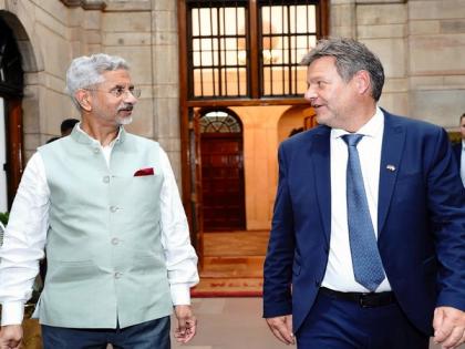 Jaishankar meets German Vice Chancellor Habeck to discuss cooperation that rising India presents | Jaishankar meets German Vice Chancellor Habeck to discuss cooperation that rising India presents Jaishankar meets German Vice Chancellor Habeck to discuss cooperation that rising India presents | Jaishankar meets German Vice Chancellor Habeck to discuss cooperation that rising India presents