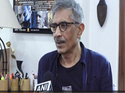 "It gives message of humanity and education," says Prakash Jha about his short film ‘Highway Nights' | "It gives message of humanity and education," says Prakash Jha about his short film ‘Highway Nights' "It gives message of humanity and education," says Prakash Jha about his short film ‘Highway Nights' | "It gives message of humanity and education," says Prakash Jha about his short film ‘Highway Nights'