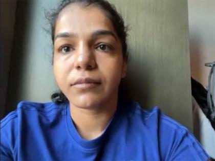 "I am against direct entry," says Sakshi Malik on exemption given to Vinesh, Bajrang | "I am against direct entry," says Sakshi Malik on exemption given to Vinesh, Bajrang "I am against direct entry," says Sakshi Malik on exemption given to Vinesh, Bajrang | "I am against direct entry," says Sakshi Malik on exemption given to Vinesh, Bajrang