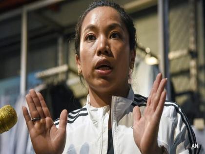 Commonwealth Games gold medalist Mirabai Chanu appeals for peace in her home state Manipur | Commonwealth Games gold medalist Mirabai Chanu appeals for peace in her home state Manipur Commonwealth Games gold medalist Mirabai Chanu appeals for peace in her home state Manipur | Commonwealth Games gold medalist Mirabai Chanu appeals for peace in her home state Manipur