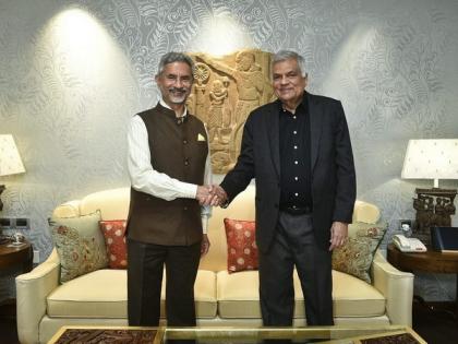 EAM Jaishankar calls on Sri Lankan President Wickremesinghe | EAM Jaishankar calls on Sri Lankan President Wickremesinghe EAM Jaishankar calls on Sri Lankan President Wickremesinghe | EAM Jaishankar calls on Sri Lankan President Wickremesinghe