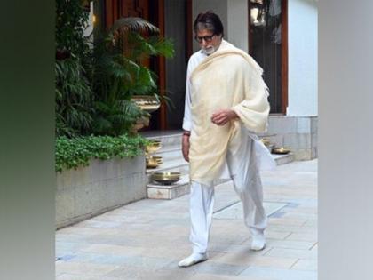 Amitabh Bachchan launches trailer of Gujarati film 'Tron Ekka' | Amitabh Bachchan launches trailer of Gujarati film 'Tron Ekka' Amitabh Bachchan launches trailer of Gujarati film 'Tron Ekka' | Amitabh Bachchan launches trailer of Gujarati film 'Tron Ekka'