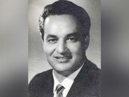 Remembering Mukesh on his 100th birth anniversary, a look at his timeless melodies | Remembering Mukesh on his 100th birth anniversary, a look at his timeless melodies Remembering Mukesh on his 100th birth anniversary, a look at his timeless melodies | Remembering Mukesh on his 100th birth anniversary, a look at his timeless melodies